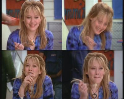 DailyDuff-dot-org_LizzieMcGuire-FirstKiss0496.jpg