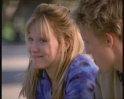 DailyDuff-dot-org_LizzieMcGuire-FirstKiss0627.jpg