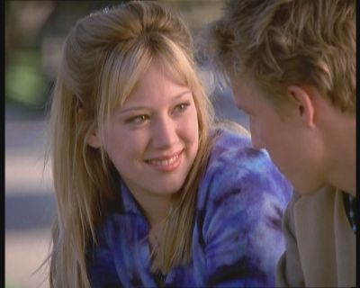 DailyDuff-dot-org_LizzieMcGuire-FirstKiss0654.jpg