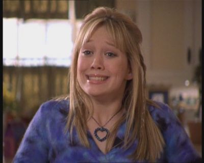 DailyDuff-dot-org_LizzieMcGuire-FirstKiss0693.jpg