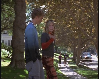 DailyDuff-dot-org_LizzieMcGuire-FirstKiss1028.jpg