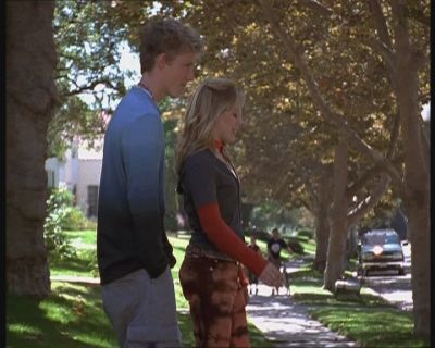 DailyDuff-dot-org_LizzieMcGuire-FirstKiss1029.jpg