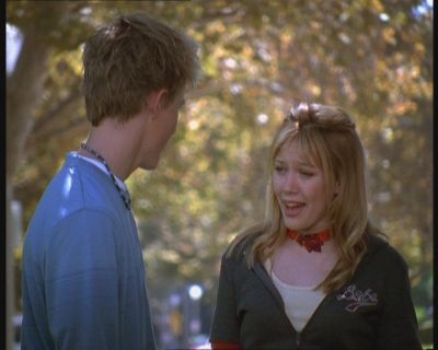 DailyDuff-dot-org_LizzieMcGuire-FirstKiss1036.jpg