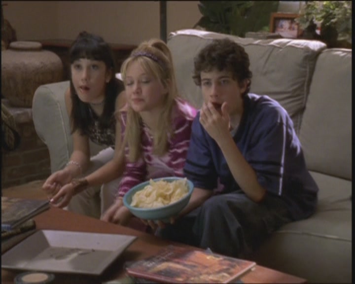 DailyDuff-dot-org_LizzieMcGuire-ElOroDeMontezuma0010.jpg