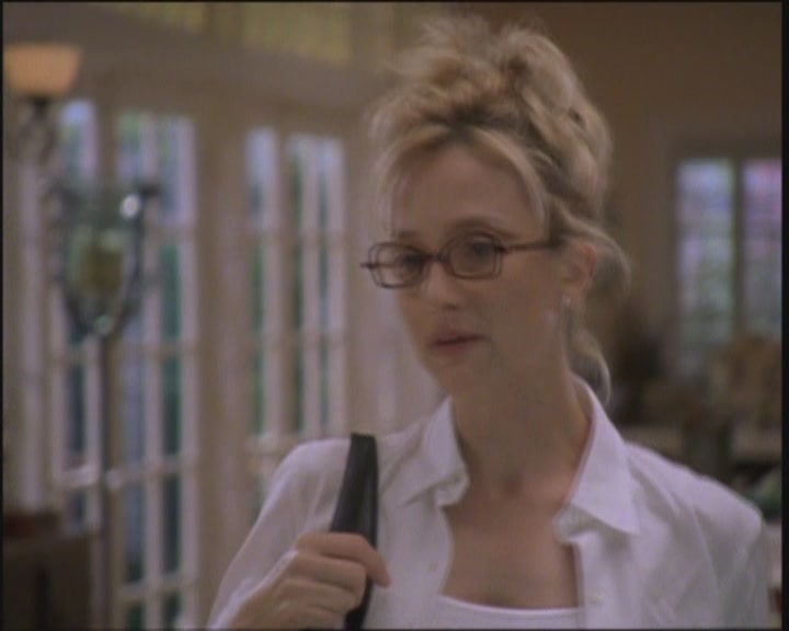 DailyDuff-dot-org_LizzieMcGuire-ElOroDeMontezuma0012.jpg