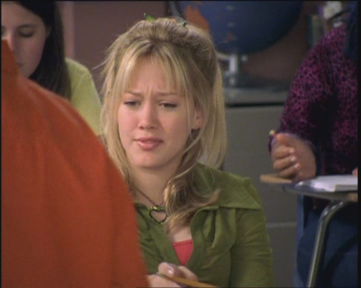 DailyDuff-dot-org_LizzieMcGuire-ElOroDeMontezuma0155.jpg DailyDuff-dot-org_LizzieMcGuire-ElOroDeMontezuma0155.jpg