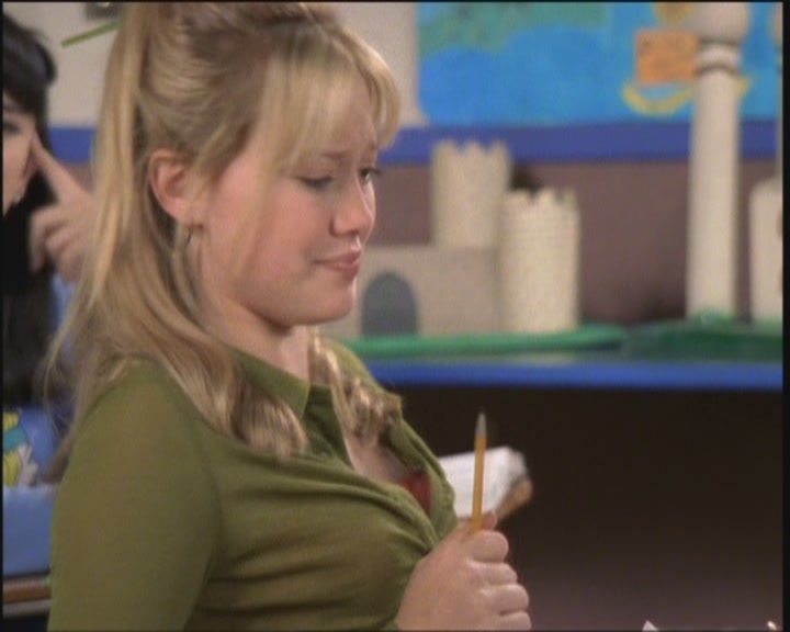 DailyDuff-dot-org_LizzieMcGuire-ElOroDeMontezuma0191.jpg