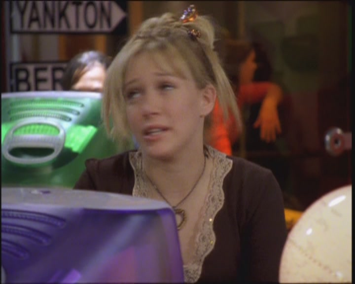 DailyDuff-dot-org_LizzieMcGuire-ElOroDeMontezuma0470.jpg