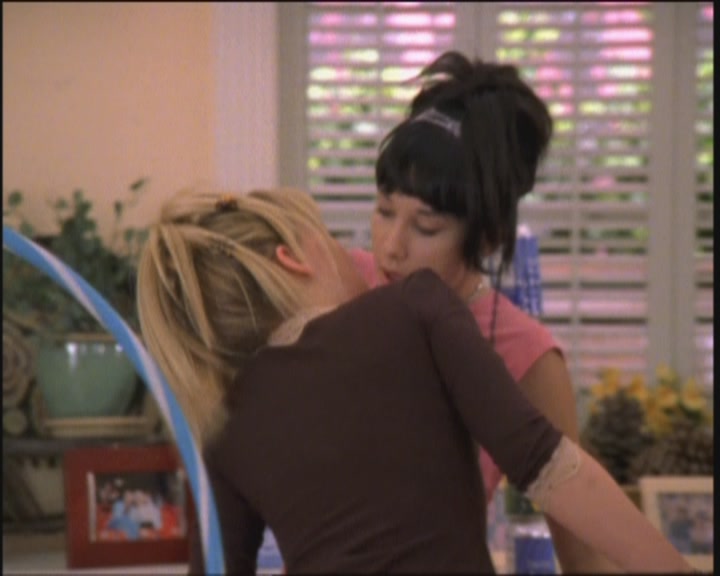 DailyDuff-dot-org_LizzieMcGuire-ElOroDeMontezuma0494.jpg