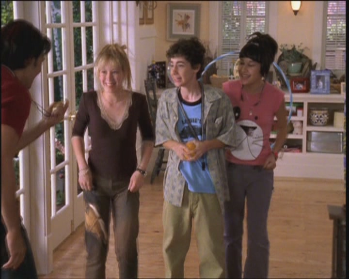 DailyDuff-dot-org_LizzieMcGuire-ElOroDeMontezuma0498.jpg