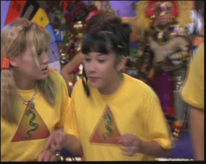 DailyDuff-dot-org_LizzieMcGuire-ElOroDeMontezuma0639.jpg