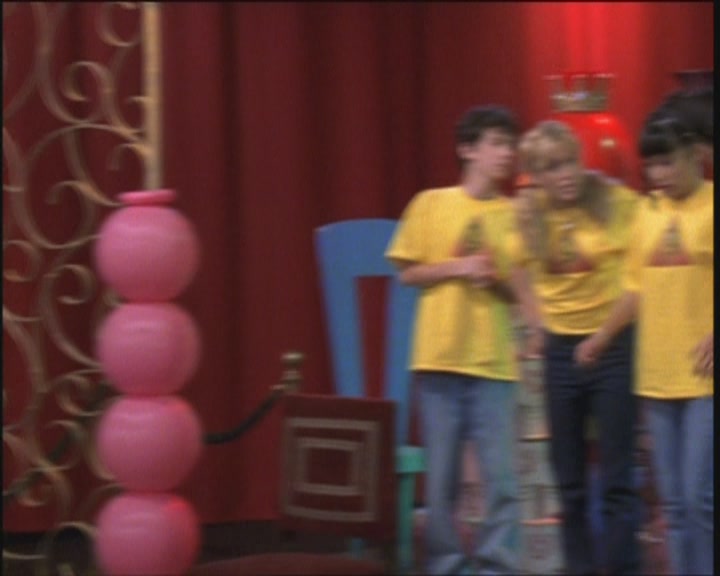 DailyDuff-dot-org_LizzieMcGuire-ElOroDeMontezuma0663.jpg