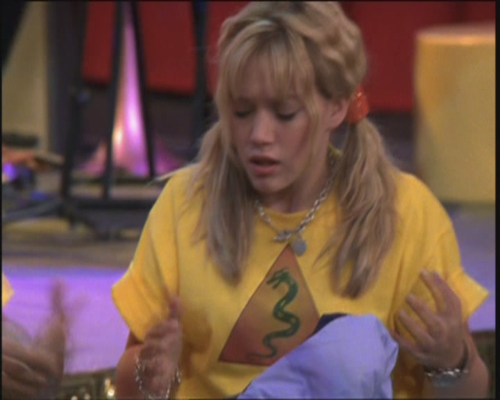 DailyDuff-dot-org_LizzieMcGuire-ElOroDeMontezuma0802.jpg