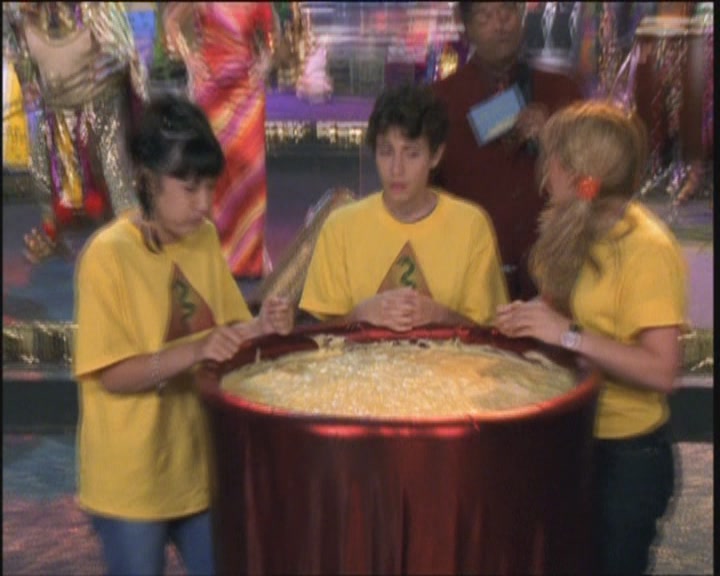 DailyDuff-dot-org_LizzieMcGuire-ElOroDeMontezuma0967.jpg