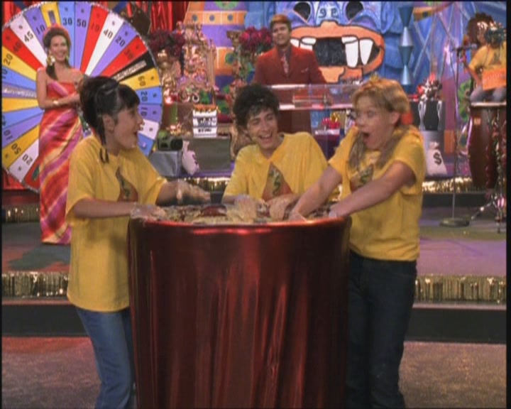 DailyDuff-dot-org_LizzieMcGuire-ElOroDeMontezuma1089.jpg
