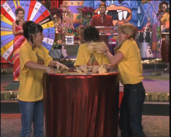 DailyDuff-dot-org_LizzieMcGuire-ElOroDeMontezuma1090.jpg