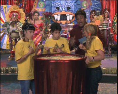 DailyDuff-dot-org_LizzieMcGuire-ElOroDeMontezuma0975.jpg