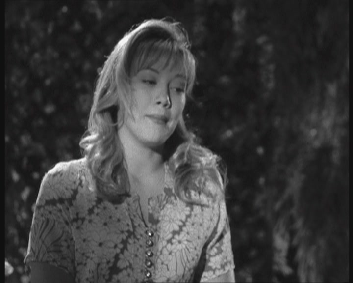 DailyDuff-dot-nl_2x03MomsBestFriend0222.jpg