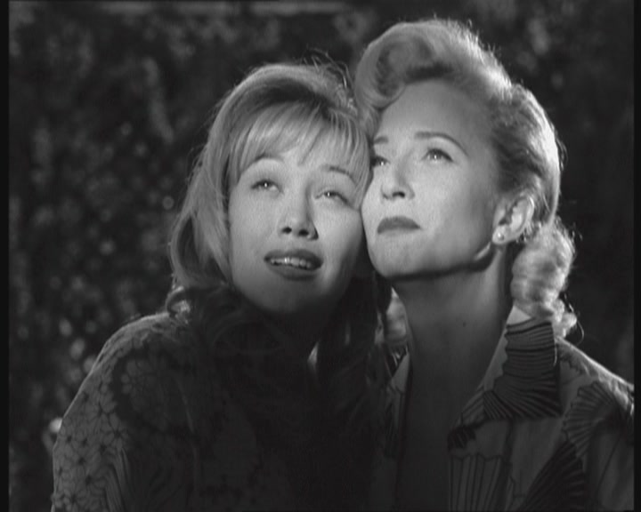 DailyDuff-dot-nl_2x03MomsBestFriend0271.jpg