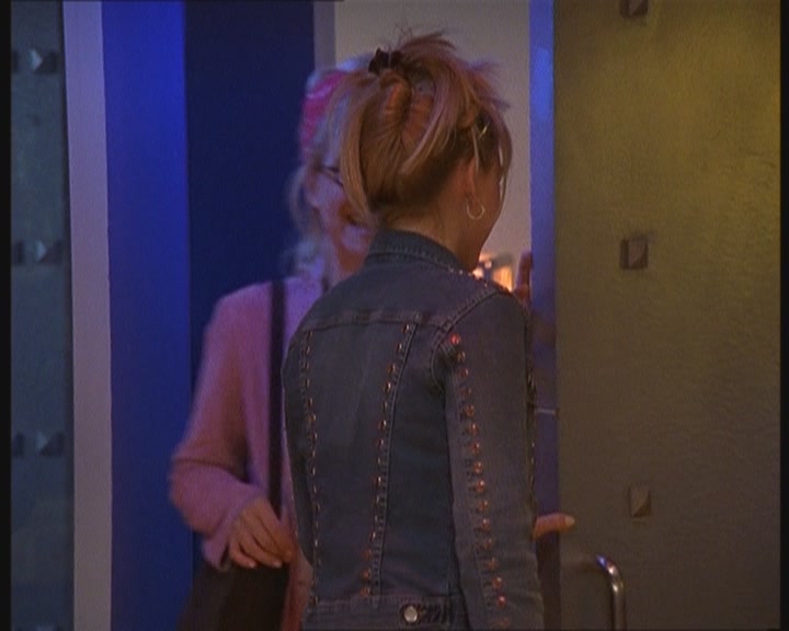 DailyDuff-dot-nl_2x03MomsBestFriend0398.jpg
