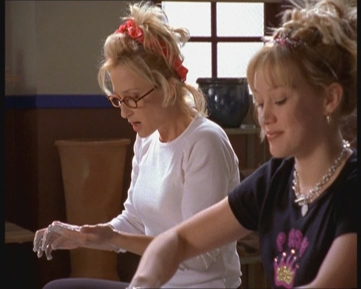 DailyDuff-dot-nl_2x03MomsBestFriend0510.jpg
