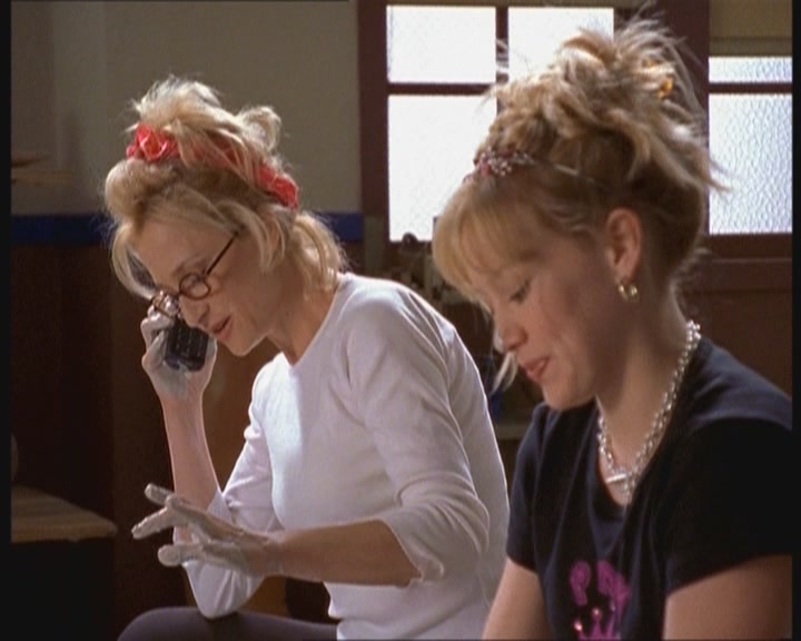 DailyDuff-dot-nl_2x03MomsBestFriend0546.jpg