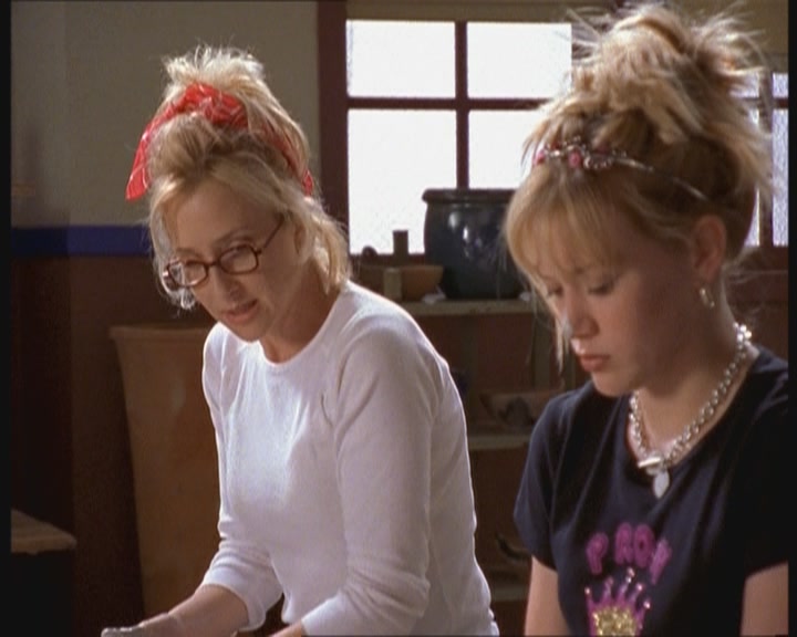 DailyDuff-dot-nl_2x03MomsBestFriend0597.jpg