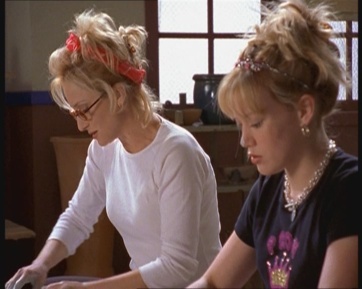 DailyDuff-dot-nl_2x03MomsBestFriend0618.jpg