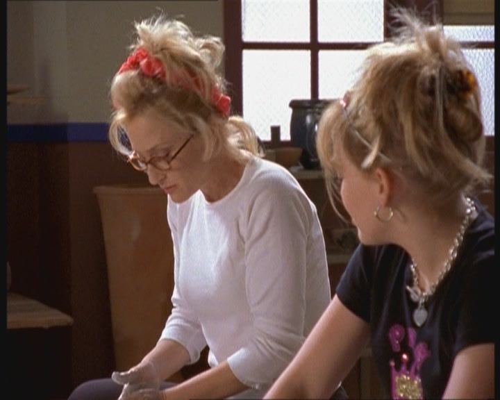 DailyDuff-dot-nl_2x03MomsBestFriend0626.jpg