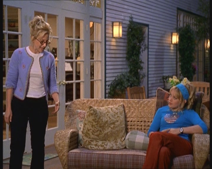 DailyDuff-dot-nl_2x03MomsBestFriend0999.jpg
