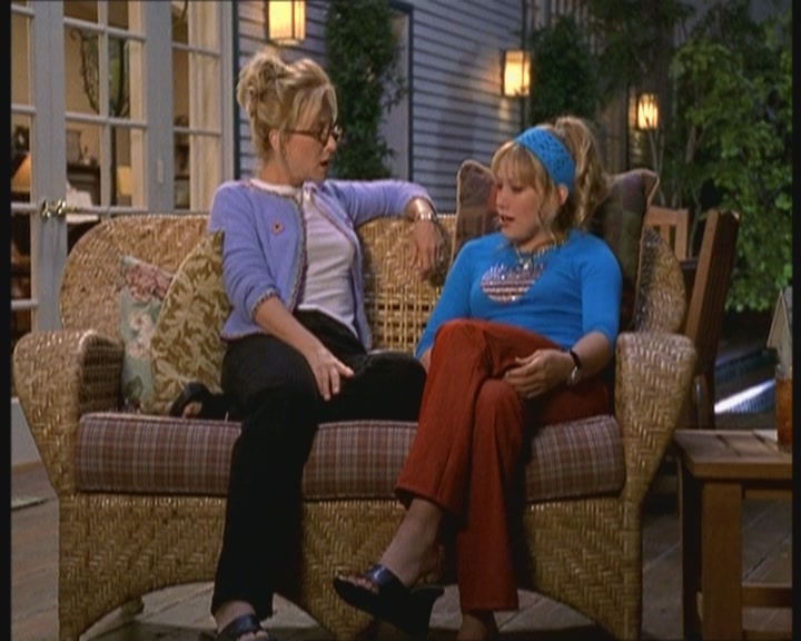 DailyDuff-dot-nl_2x03MomsBestFriend1023.jpg