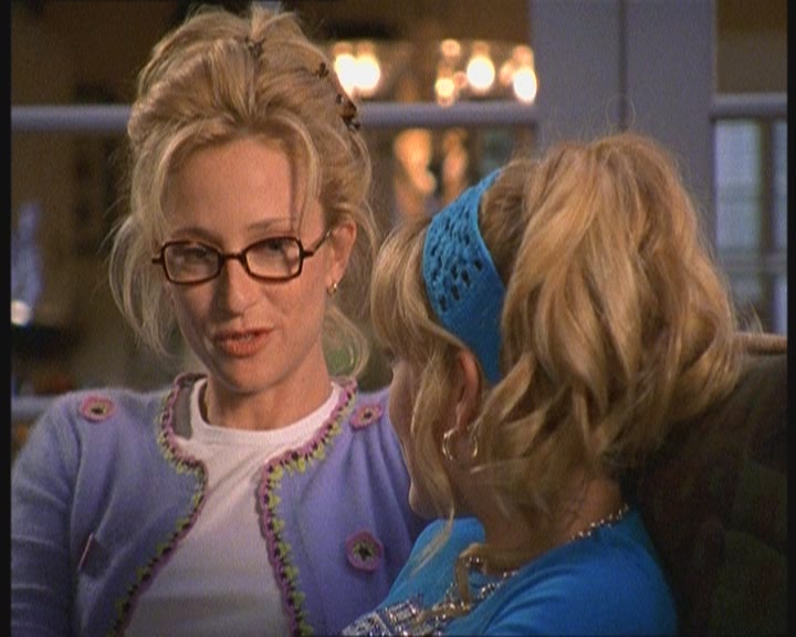 DailyDuff-dot-nl_2x03MomsBestFriend1063.jpg