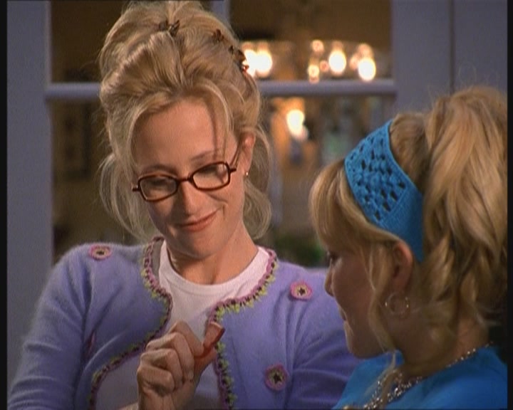 DailyDuff-dot-nl_2x03MomsBestFriend1069.jpg