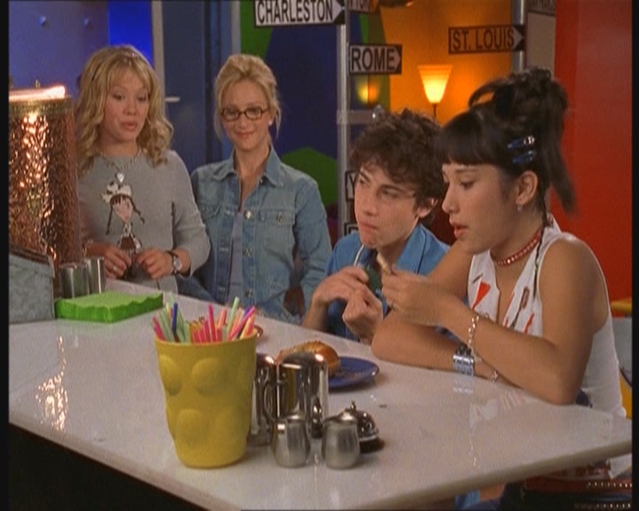 DailyDuff-dot-nl_2x03MomsBestFriend1156.jpg