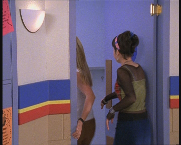 DailyDuff-dot-nl_2x04TheRiseAndFallOfKate0630.jpg