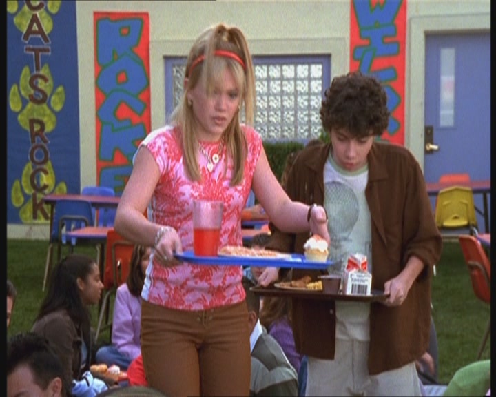 DailyDuff-dot-nl_2x04TheRiseAndFallOfKate0693.jpg DailyDuff-dot-nl_2x04TheRiseAndFallOfKate0693.jpg