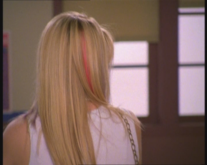 DailyDuff-dot-nl_2x04TheRiseAndFallOfKate2416.jpg