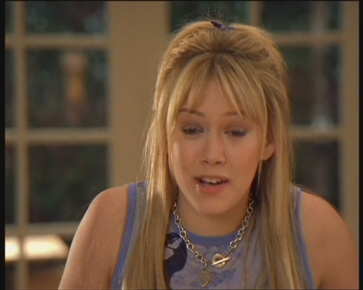 DailyDuff-dot-org_LizzieMcGuire-WorkingGirl0048.jpg
