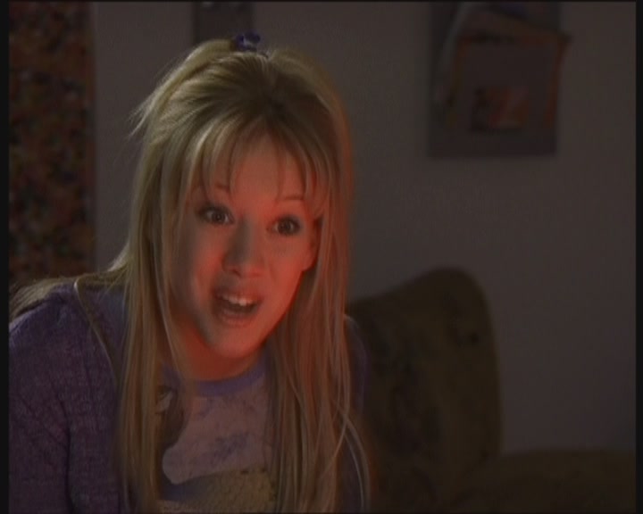 DailyDuff-dot-org_LizzieMcGuire-WorkingGirl0162.jpg