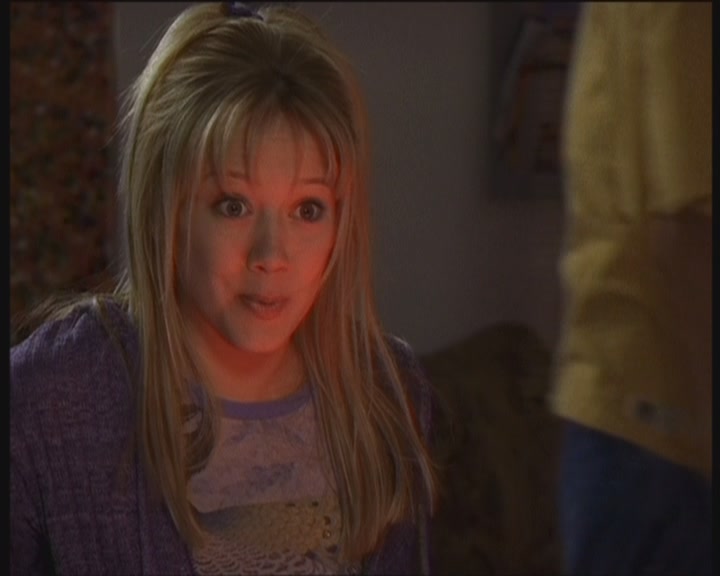 DailyDuff-dot-org_LizzieMcGuire-WorkingGirl0182.jpg