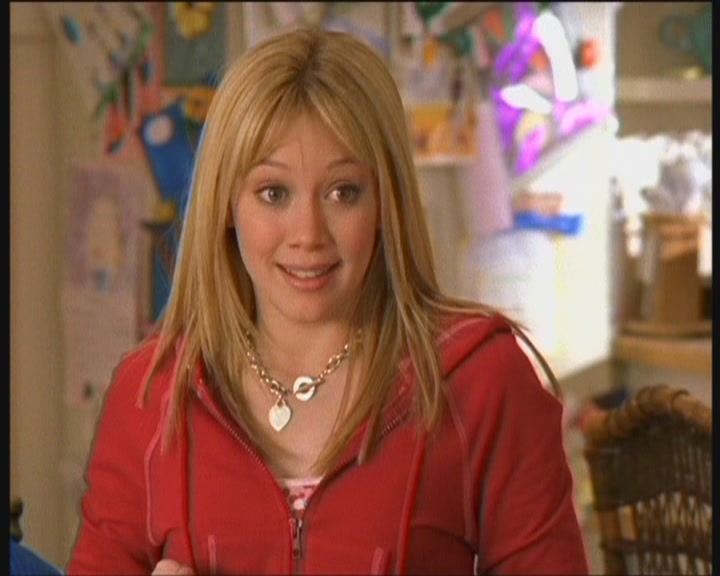 DailyDuff-dot-org_LizzieMcGuire-WorkingGirl0288.jpg