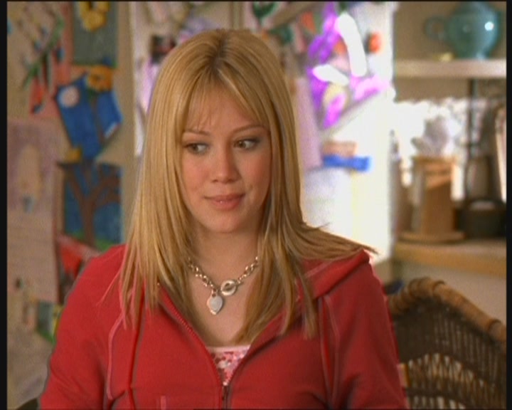 DailyDuff-dot-org_LizzieMcGuire-WorkingGirl0315.jpg