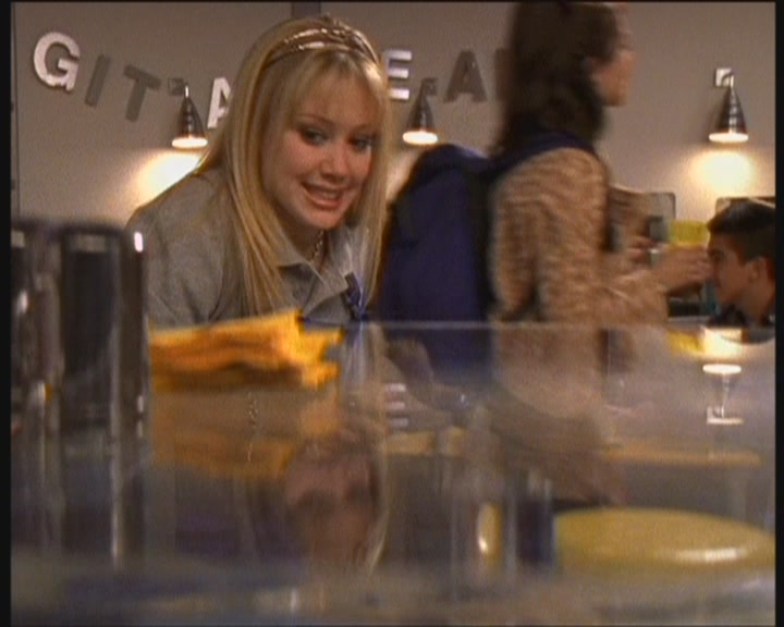 DailyDuff-dot-org_LizzieMcGuire-WorkingGirl0350.jpg