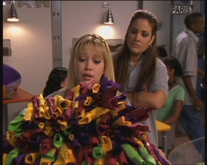 DailyDuff-dot-org_LizzieMcGuire-WorkingGirl0385.jpg