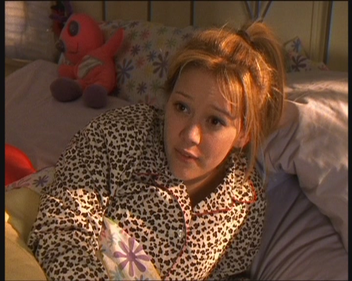 DailyDuff-dot-org_LizzieMcGuire-WorkingGirl0795.jpg