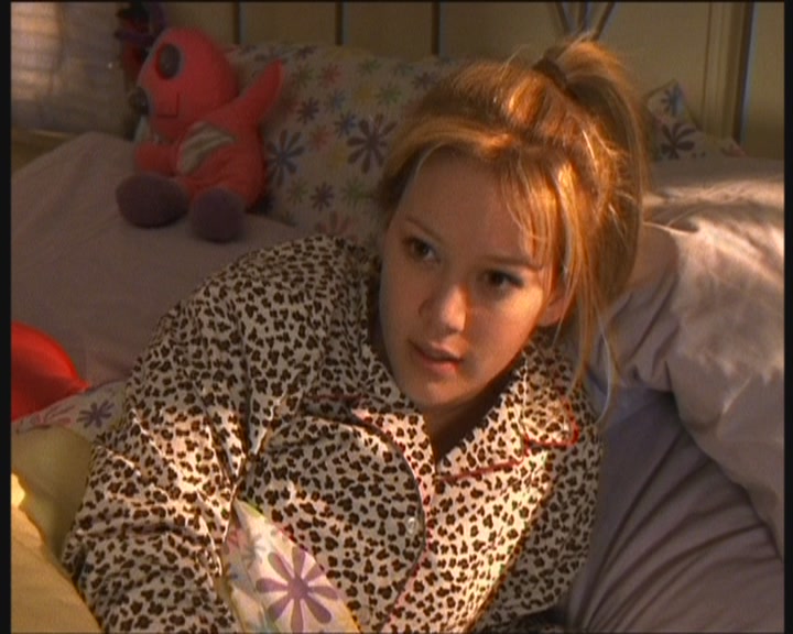 DailyDuff-dot-org_LizzieMcGuire-WorkingGirl0796.jpg
