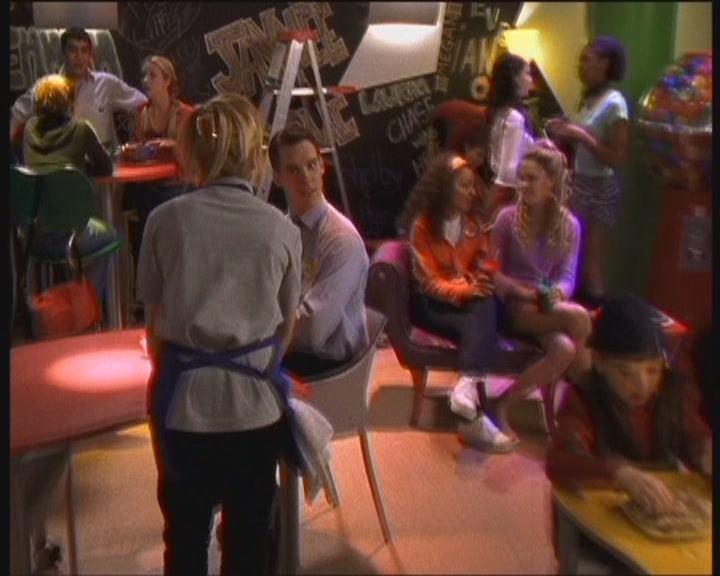 DailyDuff-dot-org_LizzieMcGuire-WorkingGirl0919.jpg