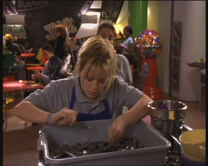 DailyDuff-dot-org_LizzieMcGuire-WorkingGirl0929.jpg