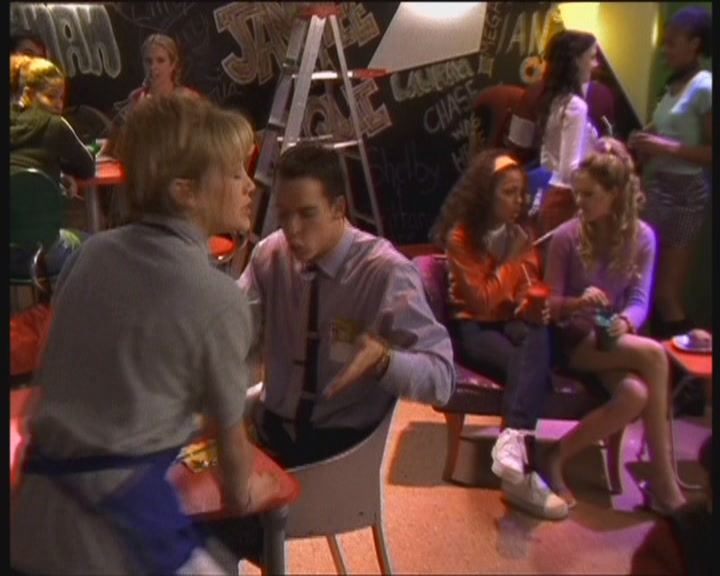 DailyDuff-dot-org_LizzieMcGuire-WorkingGirl0955.jpg