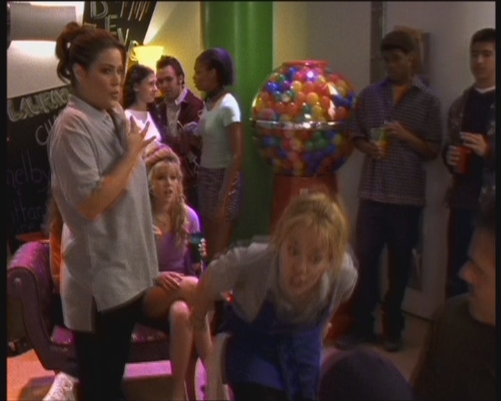 DailyDuff-dot-org_LizzieMcGuire-WorkingGirl1004.jpg